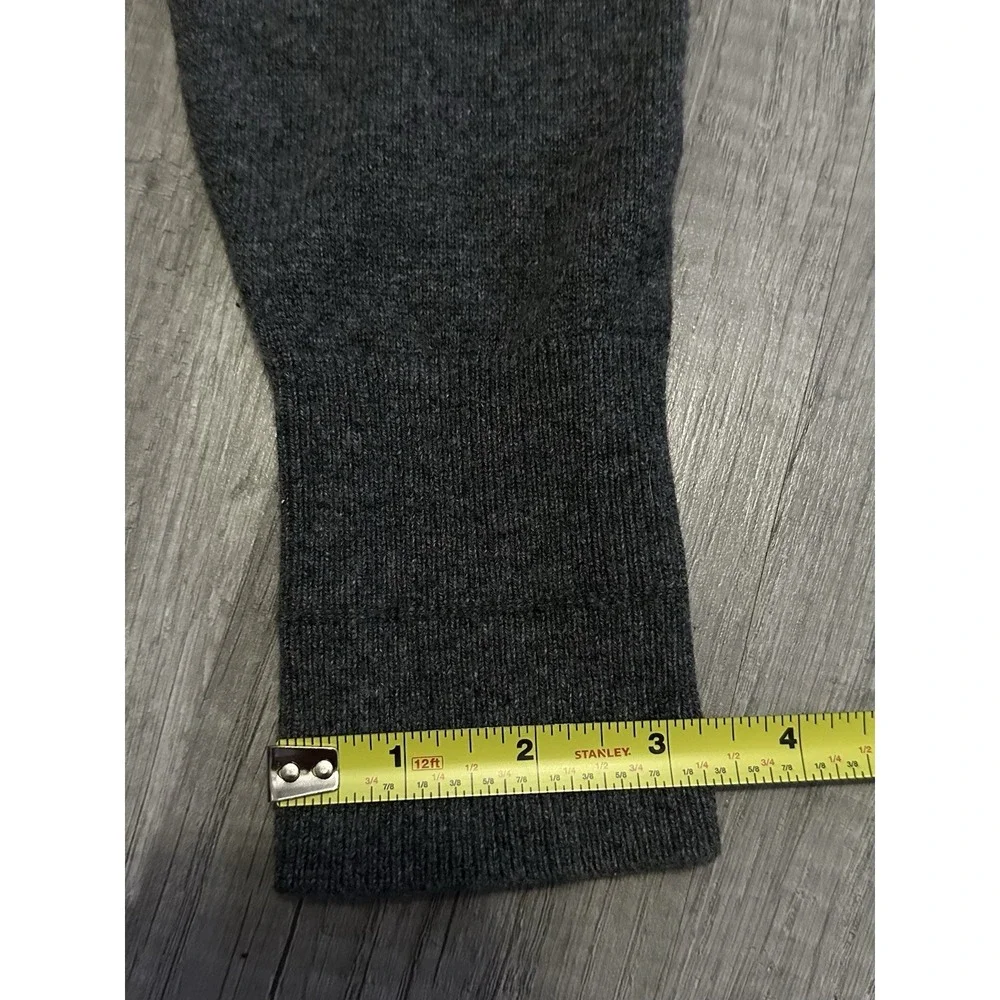 Everlane 100% Cashmere Grey V-Neck Sweater Women's‎ Medium